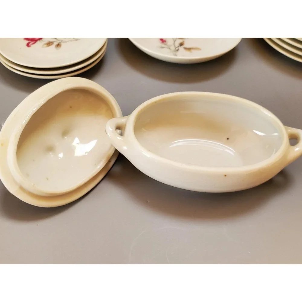 Vintage Floral Child's China Tea Set,‎ Teapot, Cups, Plates, Serving Pieces
